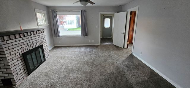 2913 ELMWOOD Avenue, Erie, PA 16508