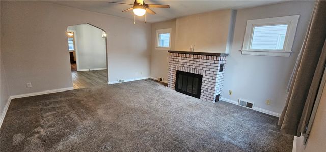 2913 ELMWOOD Avenue, Erie, PA 16508
