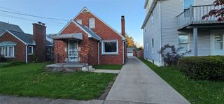 2913 ELMWOOD Avenue, Erie, PA 16508