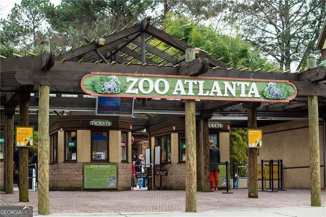 1205 Skylar Lane SE, Atlanta, GA 30315