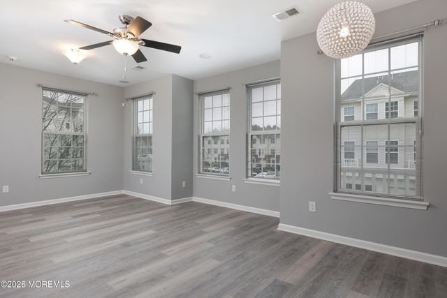 43 Jake Drive, Tinton Falls, NJ 07712