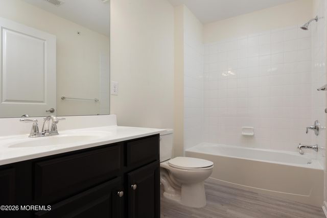 43 Jake Drive, Tinton Falls, NJ 07712