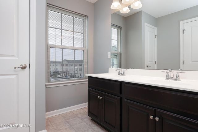 43 Jake Drive, Tinton Falls, NJ 07712