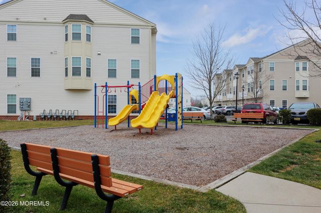 43 Jake Drive, Tinton Falls, NJ 07712