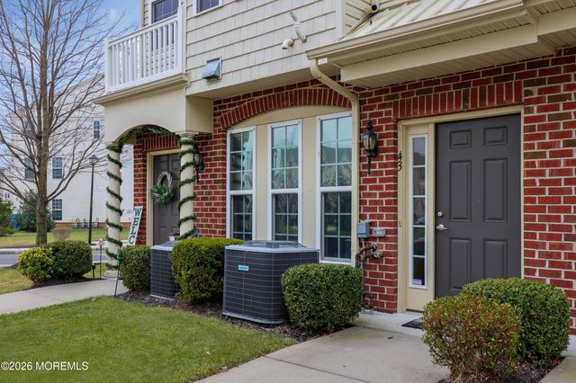 43 Jake Drive, Tinton Falls, NJ 07712