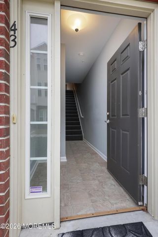 43 Jake Drive, Tinton Falls, NJ 07712