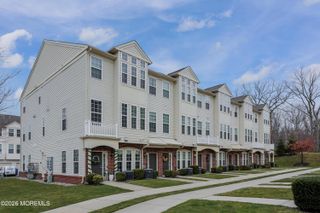 43 Jake Drive, Tinton Falls, NJ 07712