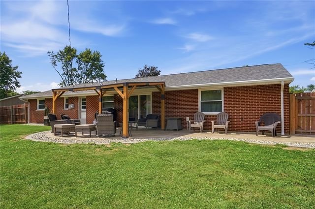 6906 Michelle Place, Clayton, OH 45322