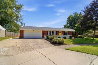 6906 Michelle Place, Clayton, OH 45322