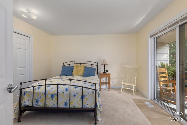 17542 Parkwood G, Spring Lake, MI 49456