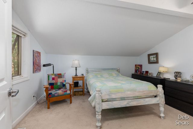 17542 Parkwood G, Spring Lake, MI 49456