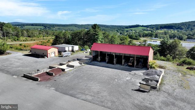 1942 PAPPY'S LANE, Orwigsburg, PA 17961