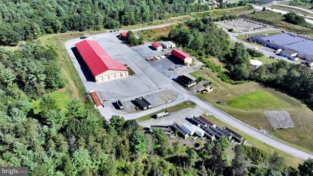 1942 PAPPY'S LANE, Orwigsburg, PA 17961
