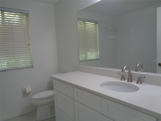 6102 SAVOY CIRCLE, Lutz, FL 33558