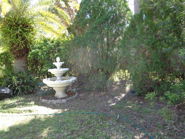 6102 SAVOY CIRCLE, Lutz, FL 33558