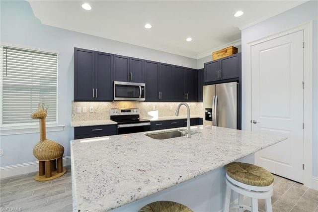 7139 Cayo Coco LN, Naples, FL 34113