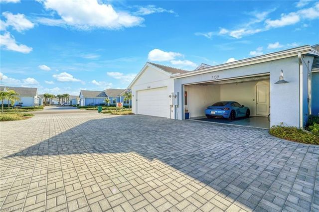 7139 Cayo Coco LN, Naples, FL 34113