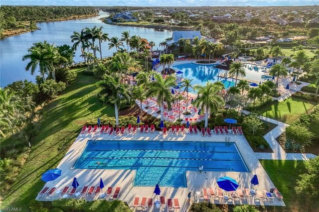 7139 Cayo Coco LN, Naples, FL 34113