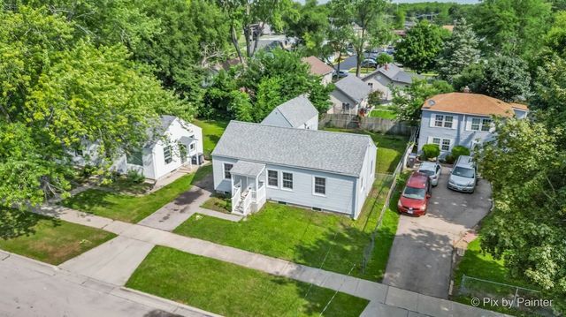 656 Ford Avenue, Elgin, IL 60120