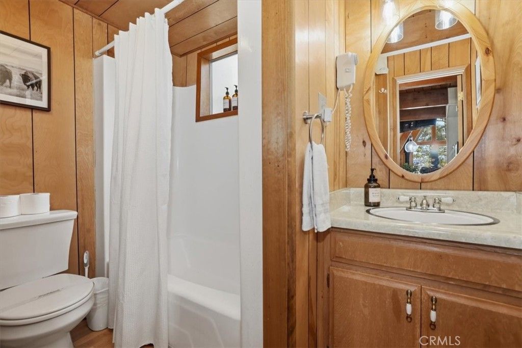 Image 22 of property listing at 1146 Ridge, Fawnskin, CA 92333