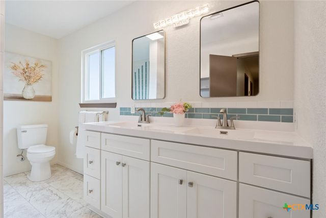 2617 River Oaks Drive, Belton, TX 76513