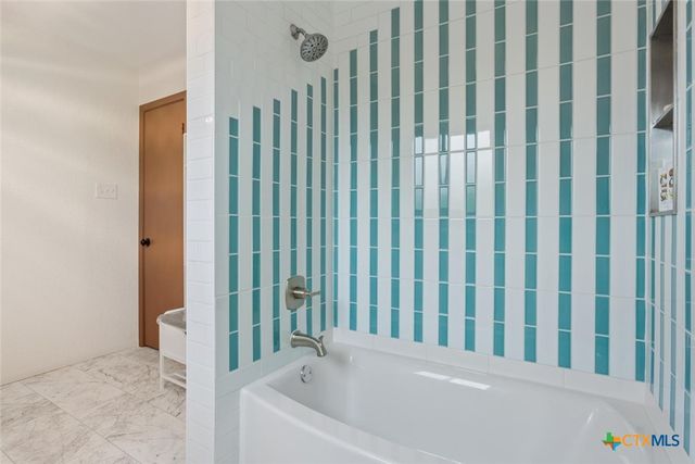 2617 River Oaks Drive, Belton, TX 76513