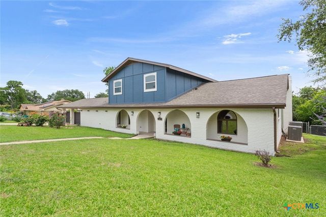 2617 River Oaks Drive, Belton, TX 76513