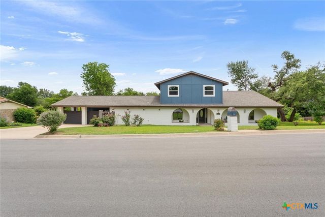 2617 River Oaks Drive, Belton, TX 76513