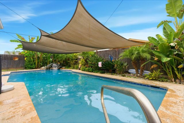 2544 W Harter Avenue W, Visalia, CA 93277