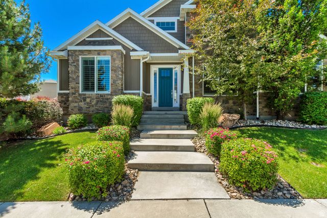3961 W COASTAL DUNE DR, South Jordan, UT 84009