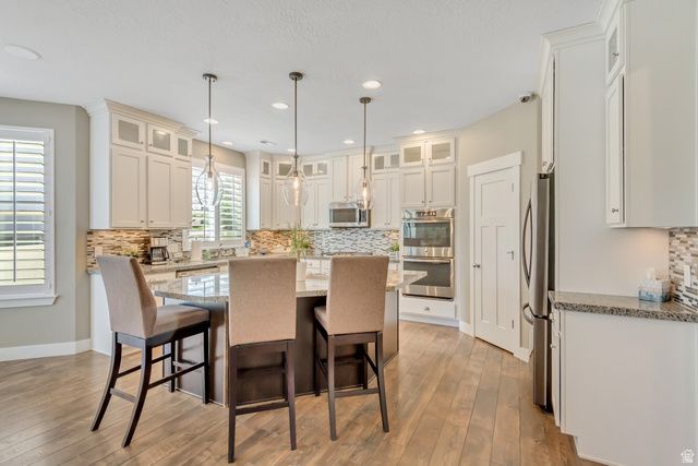 3961 W COASTAL DUNE DR, South Jordan, UT 84009