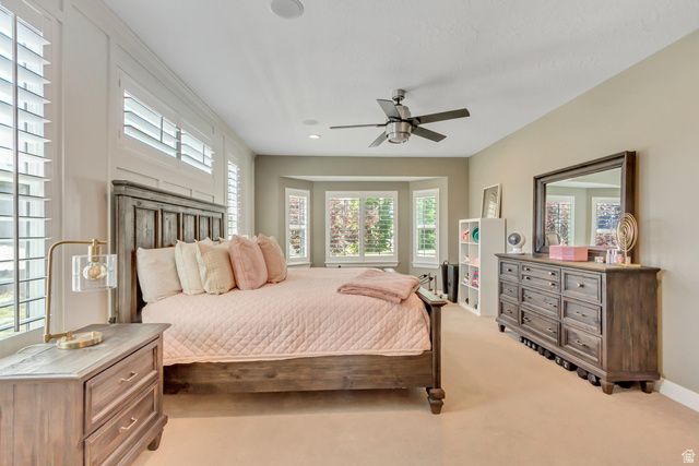 3961 W COASTAL DUNE DR, South Jordan, UT 84009