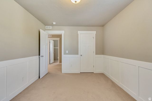 3961 W COASTAL DUNE DR, South Jordan, UT 84009