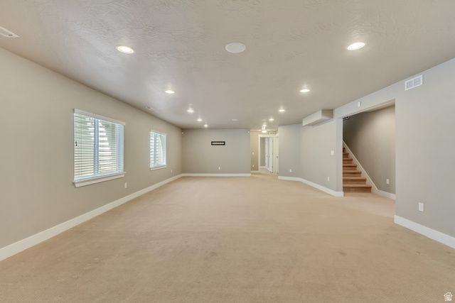 3961 W COASTAL DUNE DR, South Jordan, UT 84009