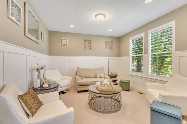 3961 W COASTAL DUNE DR, South Jordan, UT 84009