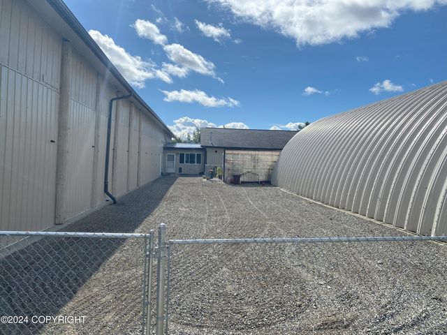 1001 W Fairview Loop, Wasilla, AK 99654