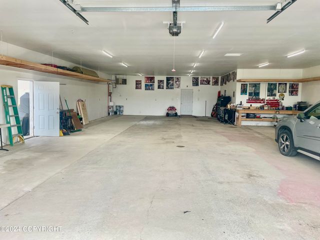 1001 W Fairview Loop, Wasilla, AK 99654