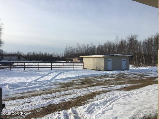 1001 W Fairview Loop, Wasilla, AK 99654