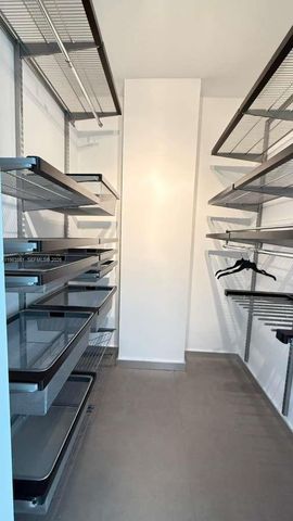 19380 Collins Ave 905, Sunny Isles Beach, FL 33160