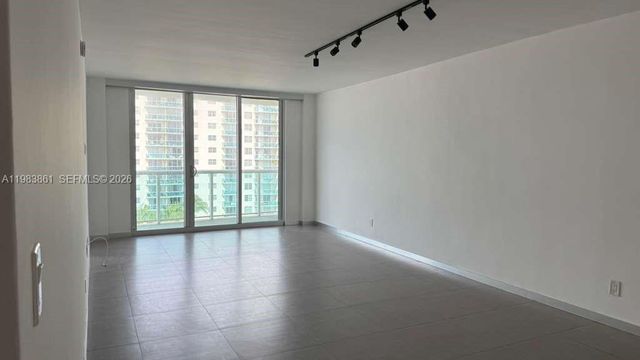 19380 Collins Ave 905, Sunny Isles Beach, FL 33160
