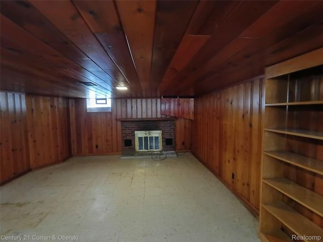 23829 Rockford Street, Dearborn, MI 48124