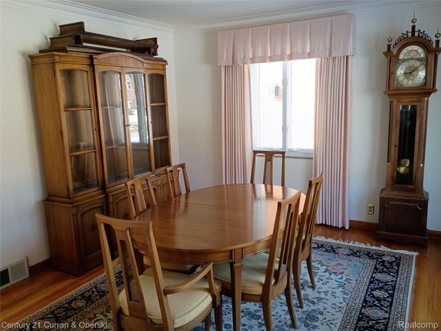 23829 Rockford Street, Dearborn, MI 48124