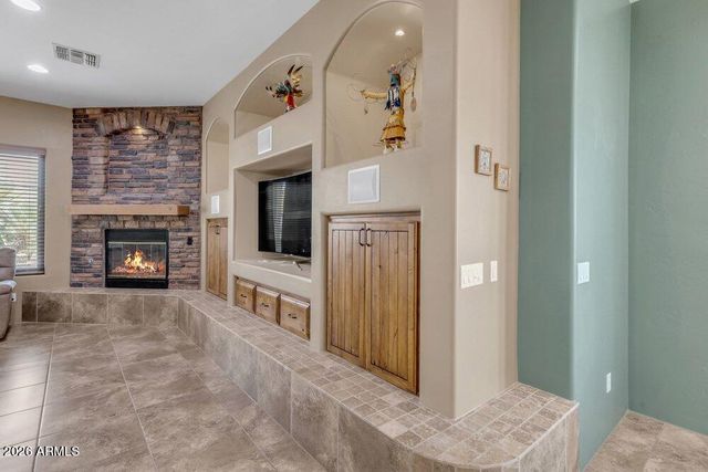 19738 W MARIPOSA Drive, Litchfield Park, AZ 85340