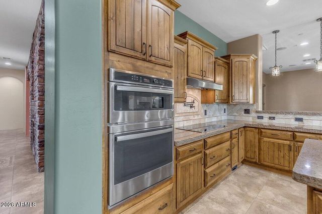 19738 W MARIPOSA Drive, Litchfield Park, AZ 85340