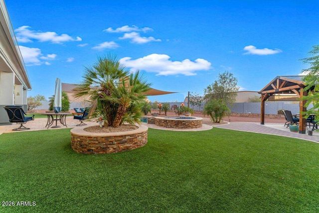 19738 W MARIPOSA Drive, Litchfield Park, AZ 85340