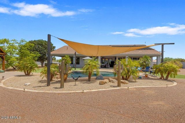 19738 W MARIPOSA Drive, Litchfield Park, AZ 85340