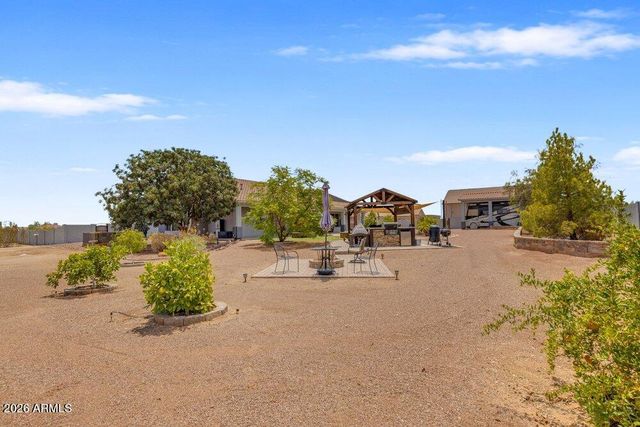 19738 W MARIPOSA Drive, Litchfield Park, AZ 85340
