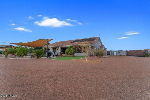 19738 W MARIPOSA Drive, Litchfield Park, AZ 85340