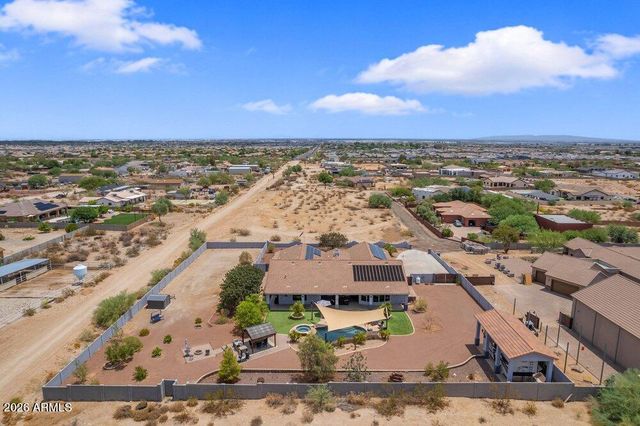 19738 W MARIPOSA Drive, Litchfield Park, AZ 85340