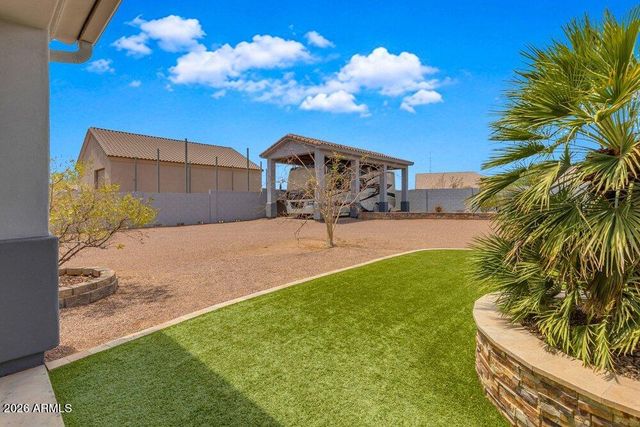 19738 W MARIPOSA Drive, Litchfield Park, AZ 85340